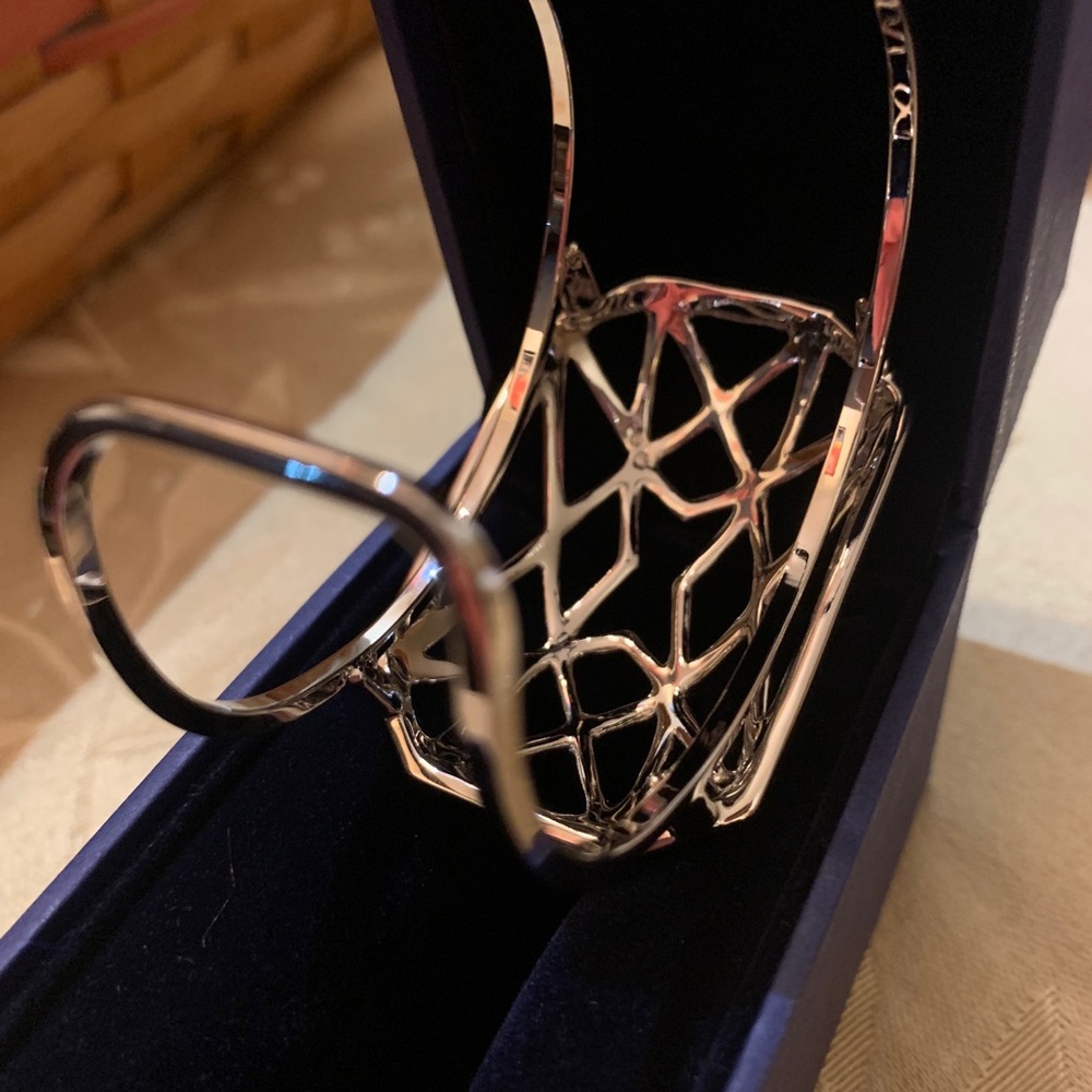 Swarovski Evanescent Cuff #933564 - Picture 5 of 11